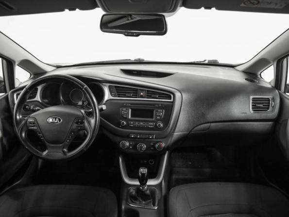 Kia Ceed II с пробегом 2015 года, цена 649 000 рублей, 264857 км, хэтчбек, Автокод Объявления