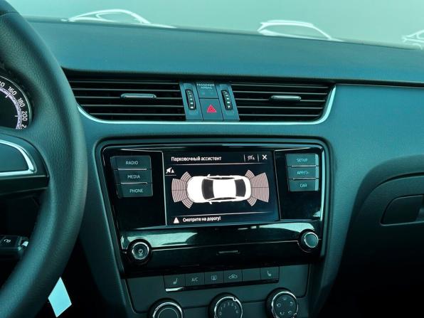 Skoda Octavia III (A7) Рестайлинг с пробегом 2018 года, цена 1 498 800 рублей, 102269 км, лифтбек, Автокод Объявления