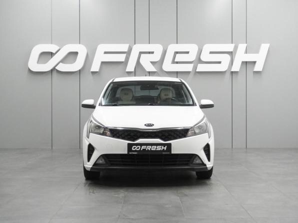 Kia Rio IV Рестайлинг с пробегом 2021 года, цена 1 237 000 рублей, 170222 км, седан, Автокод Объявления