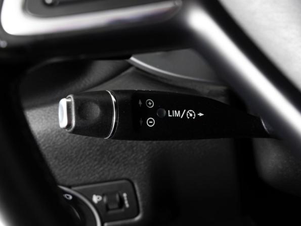 Infiniti Q30 с пробегом 2017 года, цена 1 649 509 рублей, 163395 км, хэтчбек, Автокод Объявления