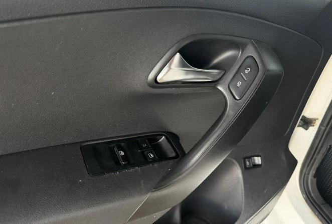 Volkswagen Polo V с пробегом 2013 года, цена 650 000 рублей, 247975 км, седан, Автокод Объявления