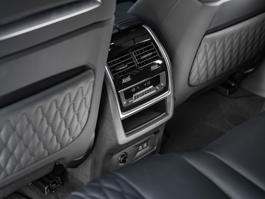 BMW X7 I (G07) Рестайлинг Москва  - изображение 28