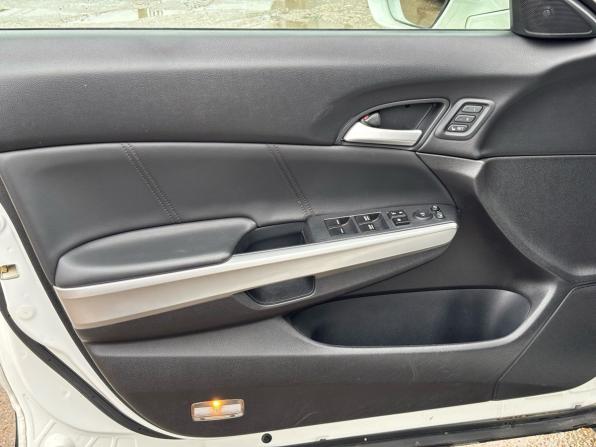 Honda Crosstour I Рестайлинг с пробегом 2014 года, цена 1 730 000 рублей, 204548 км, внедорожник, Автокод Объявления