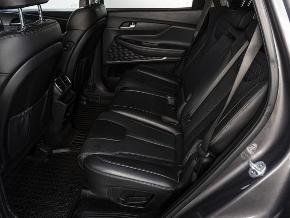 Hyundai Santa Fe IV с пробегом 2019 года, цена 2 750 000 рублей, 112861 км, внедорожник, Автокод Объявления