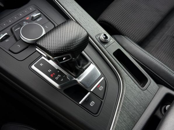 Audi A5 II (F5) с пробегом 2018 года, цена 2 750 000 рублей, 149288 км, лифтбек, Автокод Объявления