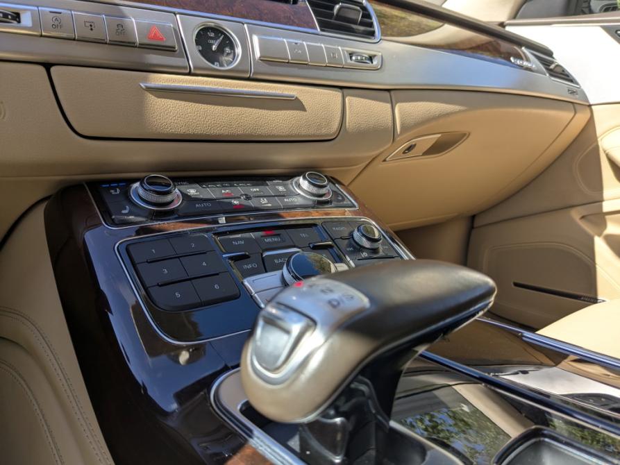 Audi A8 III (D4) Рестайлинг Москва  - изображение 10