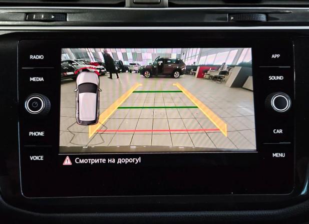 Volkswagen Tiguan II с пробегом 2018 года, цена 2 325 000 рублей, 160246 км, внедорожник, Автокод Объявления