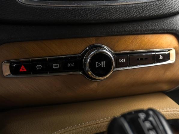 Volvo XC90 II с пробегом 2016 года, цена 2 949 000 рублей, 180577 км, внедорожник, Автокод Объявления