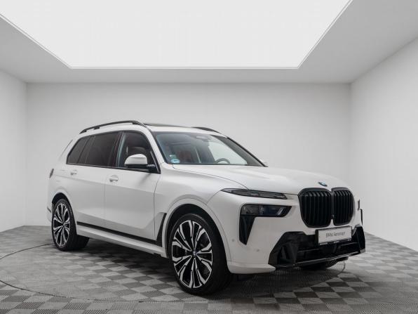 BMW X7 I (G07) Рестайлинг с пробегом 2024 года, цена 16 850 000 рублей, 17417 км, внедорожник, Автокод Объявления