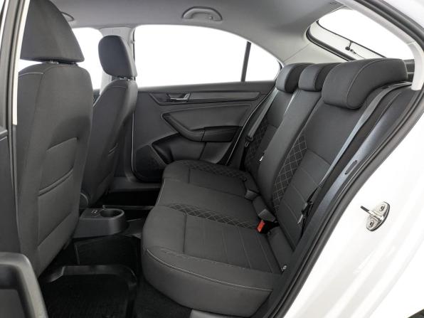 Skoda Rapid II с пробегом 2022 года, цена 1 650 000 рублей, 76968 км, лифтбек, Автокод Объявления
