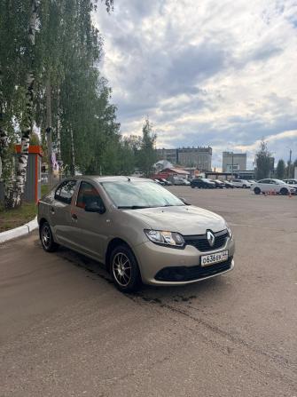 Renault Logan II с пробегом 2015 года, цена 500 000 рублей, 84000 км, седан, Автокод Объявления