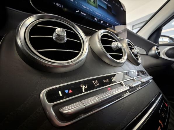 Mercedes-Benz GLC I (X253) Рестайлинг с пробегом 2022 года, цена 5 790 000 рублей, 59909 км, внедорожник, Автокод Объявления