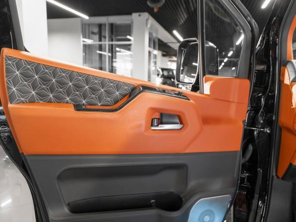 Toyota HiAce H300 с пробегом 2024 года, цена 10 900 000 рублей, 14616 км, минивэн, Автокод Объявления