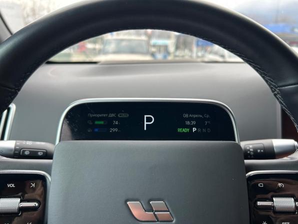 Li Auto (Lixiang) L7 I с пробегом 2023 года, цена 5 000 000 рублей, 99000 км, внедорожник, Автокод Объявления