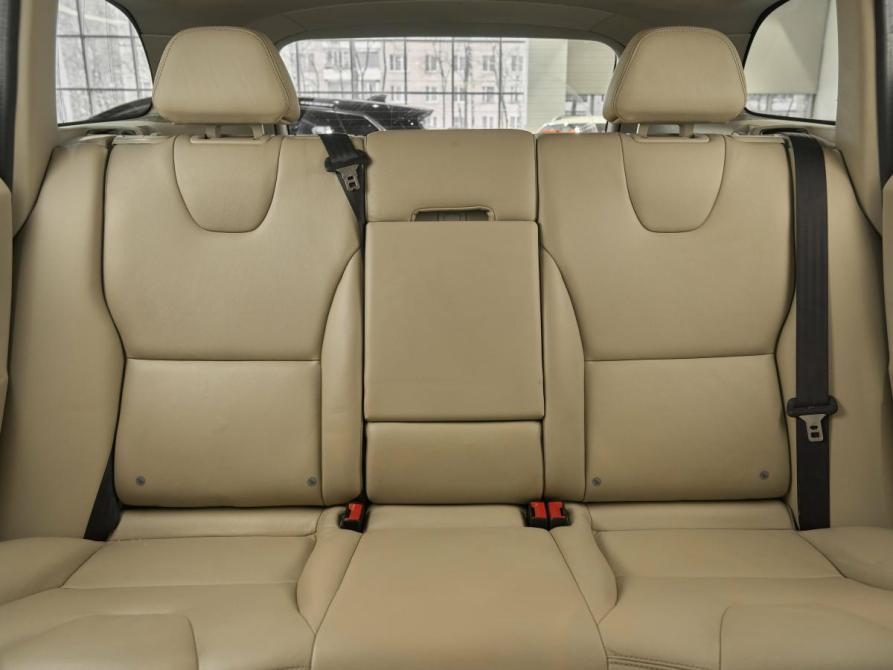 Volvo XC60 I Рестайлинг Москва  - изображение 17
