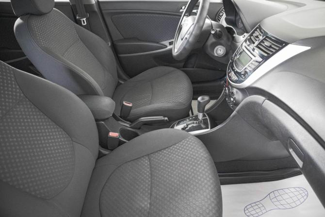 Hyundai Solaris I с пробегом 2011 года, цена 879 000 рублей, 133000 км, хэтчбек, Автокод Объявления