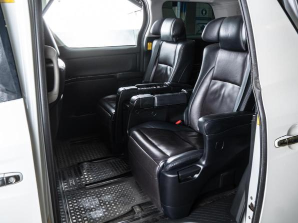 Toyota Alphard II с пробегом 2013 года, цена 2 999 000 рублей, 372987 км, минивэн, Автокод Объявления
