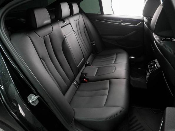 BMW 5 серии VII (G30/G31/G38) с пробегом 2017 года, цена 2 499 000 рублей, 170688 км, седан, Автокод Объявления