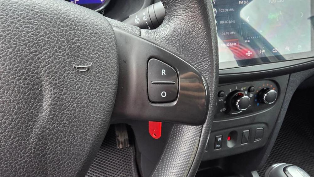 Renault Logan II Санкт-Петербург  - изображение 10