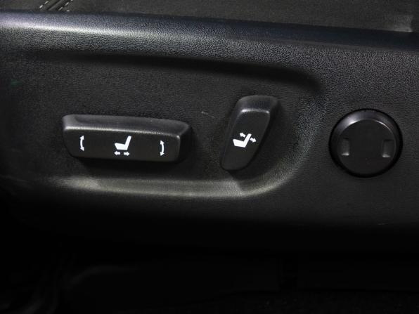 Toyota Land Cruiser Prado 150 Series Рестайлинг 1 с пробегом 2014 года, цена 3 360 000 рублей, 158614 км, внедорожник, Автокод Объявления