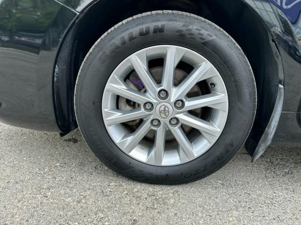 Toyota Camry VII (XV50) Рестайлинг 2 с пробегом 2017 года, цена 1 750 000 рублей, 270994 км, седан, Автокод Объявления