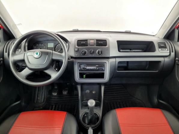 Skoda Fabia II Рестайлинг с пробегом 2012 года, цена 510 000 рублей, 201261 км, хэтчбек, Автокод Объявления