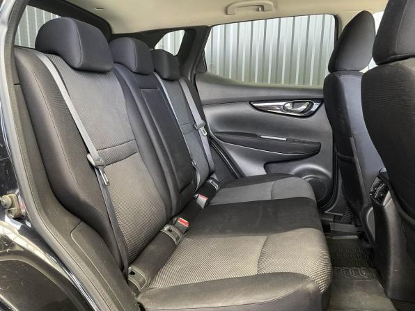 Nissan Qashqai II с пробегом 2017 года, цена 1 600 000 рублей, 165511 км, внедорожник, Автокод Объявления
