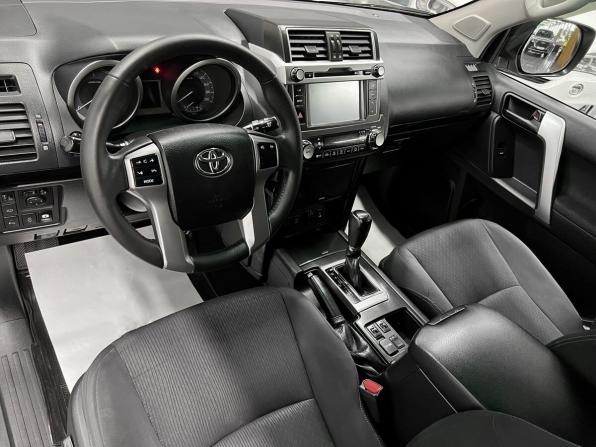 Toyota Land Cruiser Prado 150 Series Рестайлинг 1 с пробегом 2016 года, цена 3 615 000 рублей, 196164 км, внедорожник, Автокод Объявления