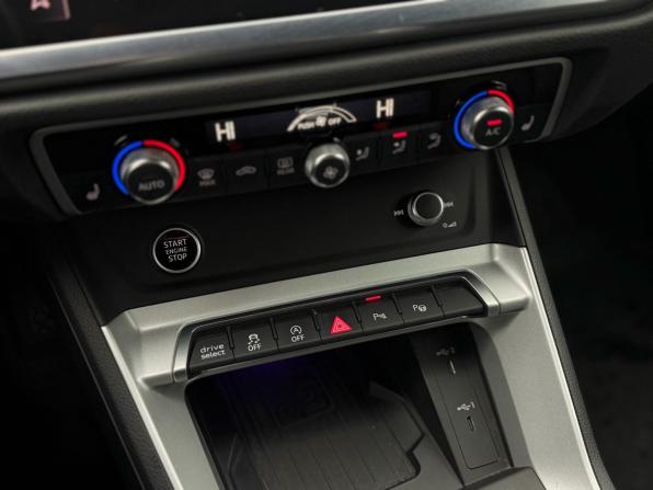 Audi Q3 II (F3) с пробегом 2022 года, цена 3 499 000 рублей, 50835 км, внедорожник, Автокод Объявления