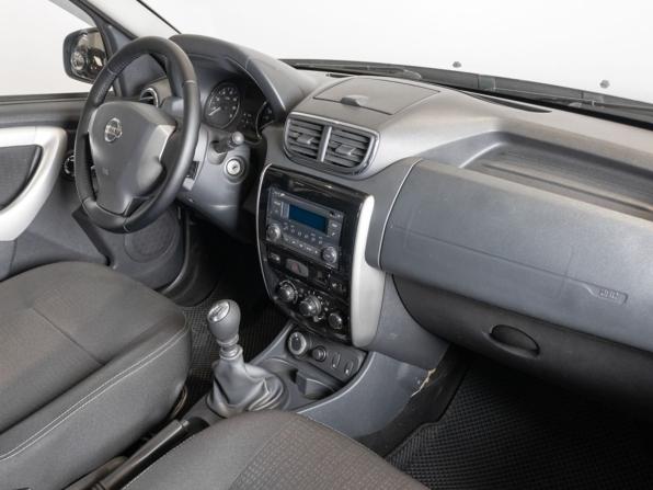 Nissan Terrano III (D10) с пробегом 2015 года, цена 1 039 000 рублей, 129240 км, внедорожник, Автокод Объявления