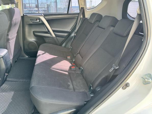 Toyota RAV4 IV (XA40) Рестайлинг с пробегом 2018 года, цена 2 270 000 рублей, 133127 км, внедорожник, Автокод Объявления