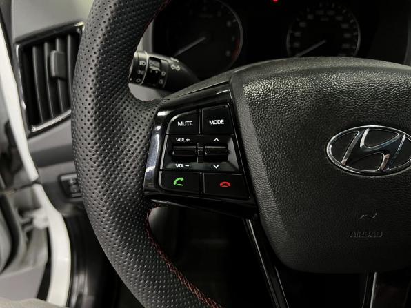 Hyundai Creta I с пробегом 2016 года, цена 1 595 000 рублей, 204811 км, внедорожник, Автокод Объявления