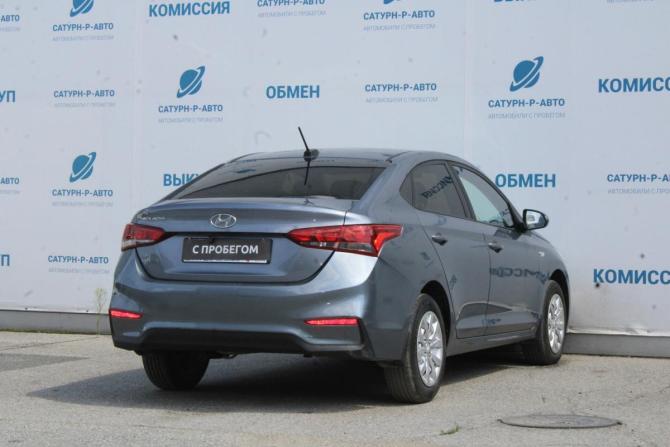 Hyundai Solaris II с пробегом 2017 года, цена 1 050 000 рублей, 90000 км, седан, Автокод Объявления