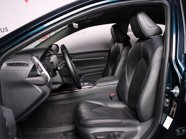 Toyota Camry VIII (XV70) с пробегом 2019 года, цена 2 670 000 рублей, 194500 км, седан, Автокод Объявления