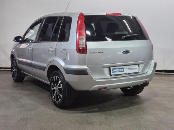 Ford Fusion I Рестайлинг с пробегом 2007 года, цена 390 000 рублей, 237110 км, хэтчбек, Автокод Объявления