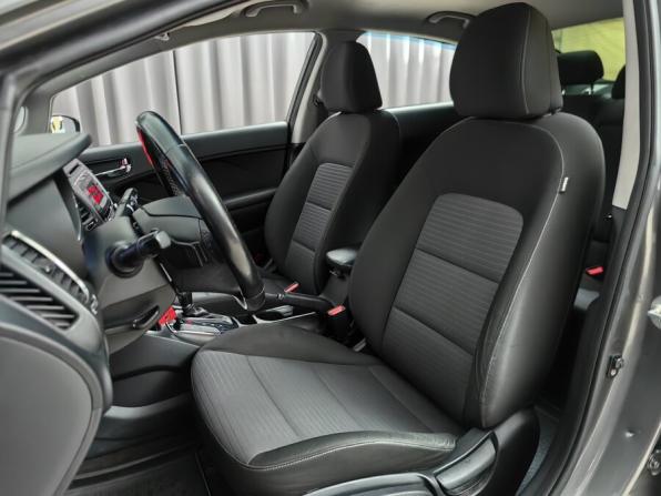 Kia Cerato III Рестайлинг (Classic) с пробегом 2018 года, цена 1 525 000 рублей, 97030 км, седан, Автокод Объявления
