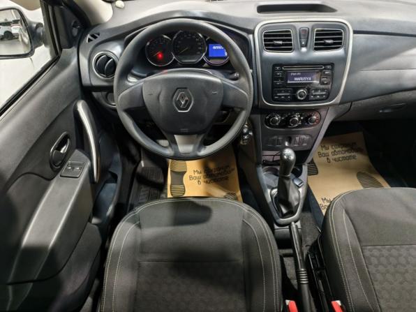 Renault Logan II с пробегом 2016 года, цена 750 000 рублей, 192742 км, седан, Автокод Объявления