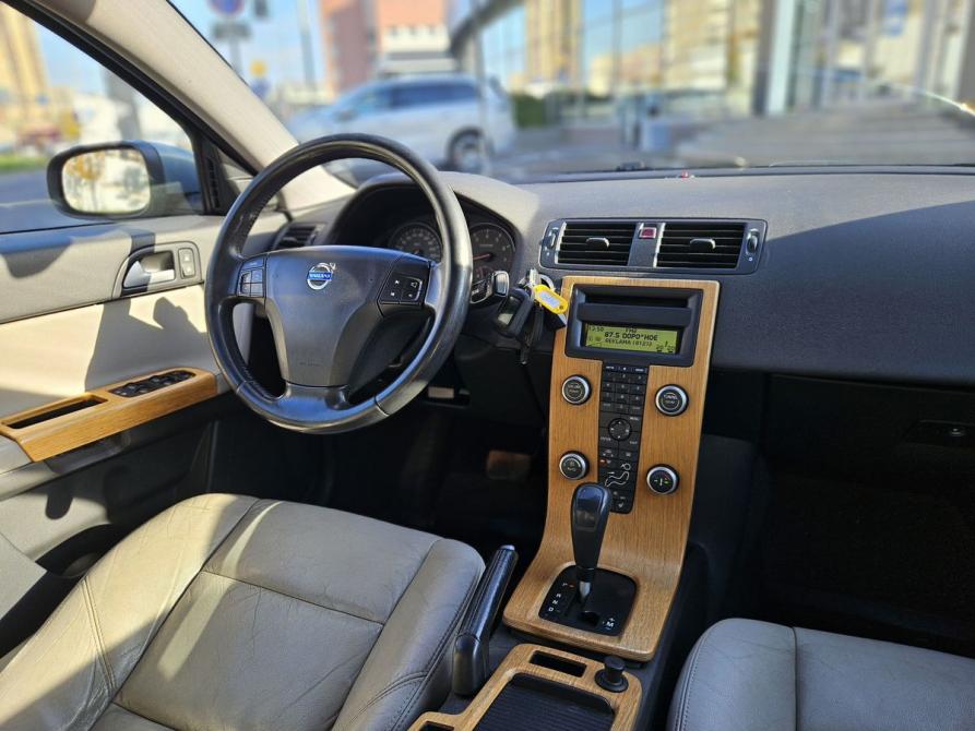 Volvo S40 II Рестайлинг Санкт-Петербург  - изображение 13