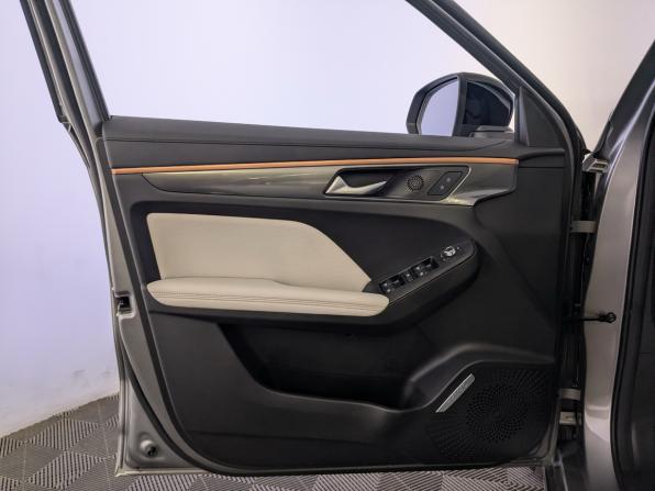 Haval Jolion I Рестайлинг с пробегом 2024 года, цена 2 150 000 рублей, 36842 км, внедорожник, Автокод Объявления