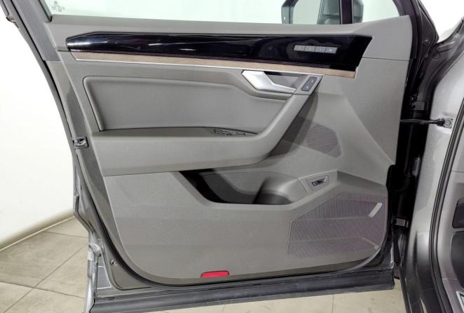 Volkswagen Touareg III с пробегом 2021 года, цена 5 250 000 рублей, 75279 км, внедорожник, Автокод Объявления
