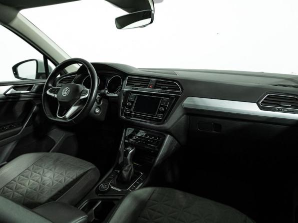 Volkswagen Tiguan II Рестайлинг с пробегом 2022 года, цена 2 999 700 рублей, 97302 км, внедорожник, Автокод Объявления