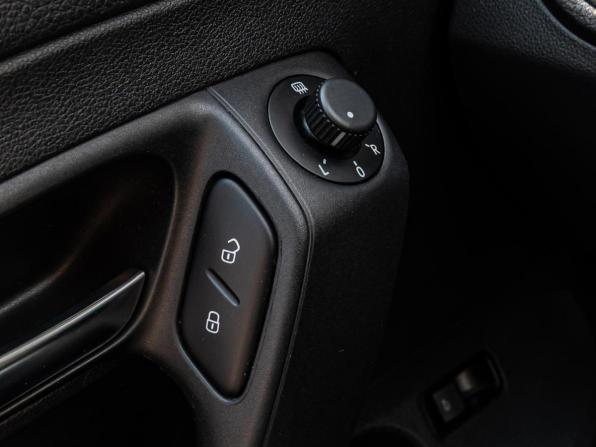 Volkswagen Polo V Рестайлинг с пробегом 2019 года, цена 1 370 000 рублей, 88756 км, седан, Автокод Объявления
