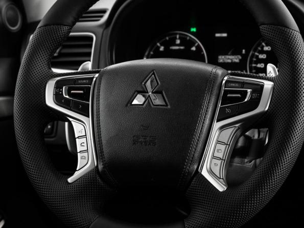 Mitsubishi Pajero Sport III с пробегом 2018 года, цена 2 399 000 рублей, 167649 км, внедорожник, Автокод Объявления