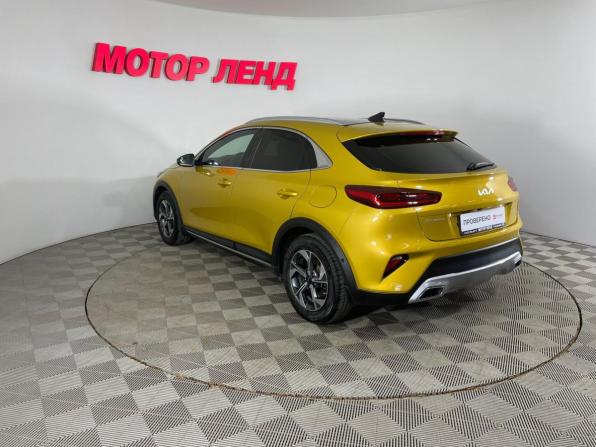 Kia XCeed I с пробегом 2021 года, цена 2 231 000 рублей, 62262 км, хэтчбек, Автокод Объявления