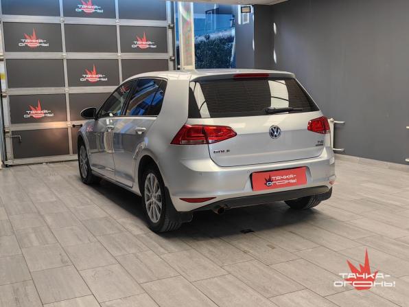 Volkswagen Golf VII с пробегом 2013 года, цена 827 000 рублей, 192028 км, хэтчбек, Автокод Объявления