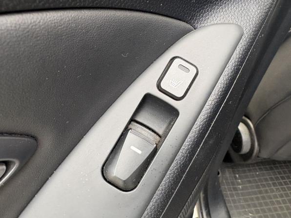 Hyundai ix35 I с пробегом 2012 года, цена 1 099 000 рублей, 179783 км, внедорожник, Автокод Объявления