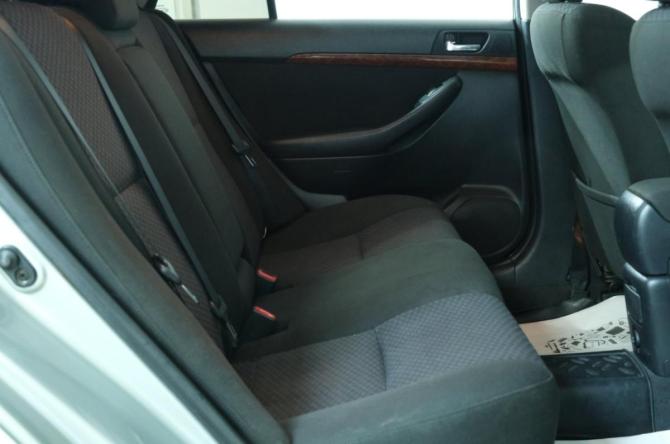 Toyota Avensis II с пробегом 2006 года, цена 699 000 рублей, 420000 км, седан, Автокод Объявления
