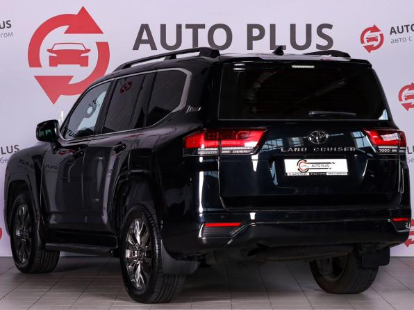 Toyota Land Cruiser 300 Series с пробегом 2021 года, цена 9 559 000 рублей, 101009 км, внедорожник, Автокод Объявления