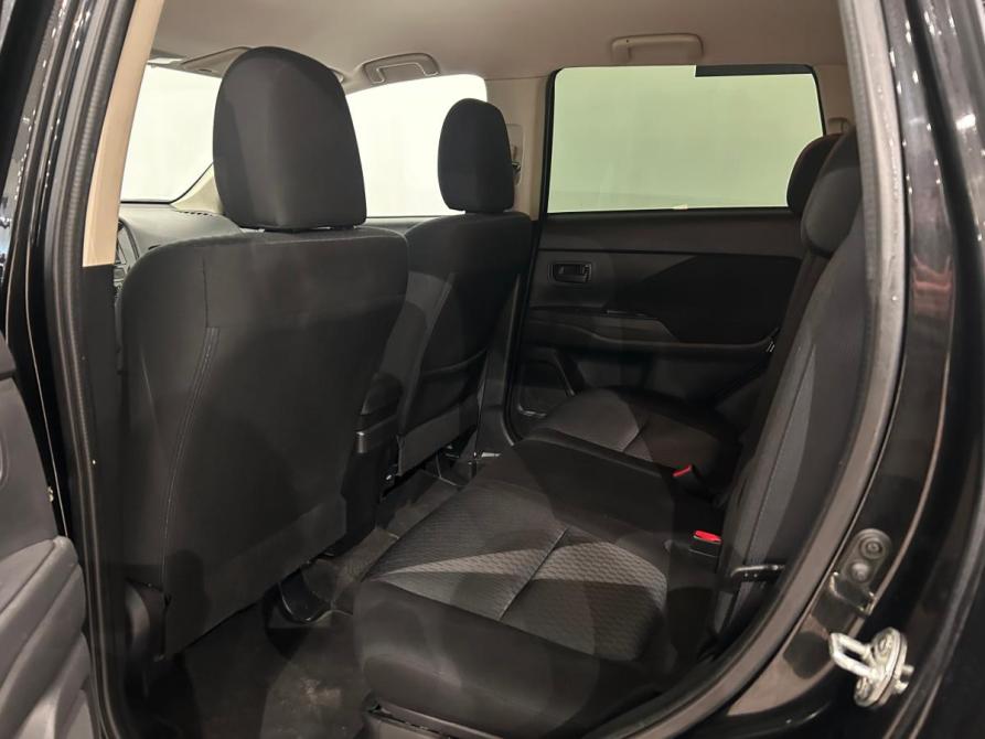 Mitsubishi Outlander III Рестайлинг 2 Санкт-Петербург  - изображение 13