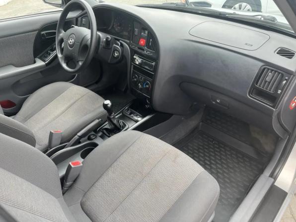 Hyundai Elantra III (XD2) Рестайлинг с пробегом 2010 года, цена 350 000 рублей, 256000 км, седан, Автокод Объявления